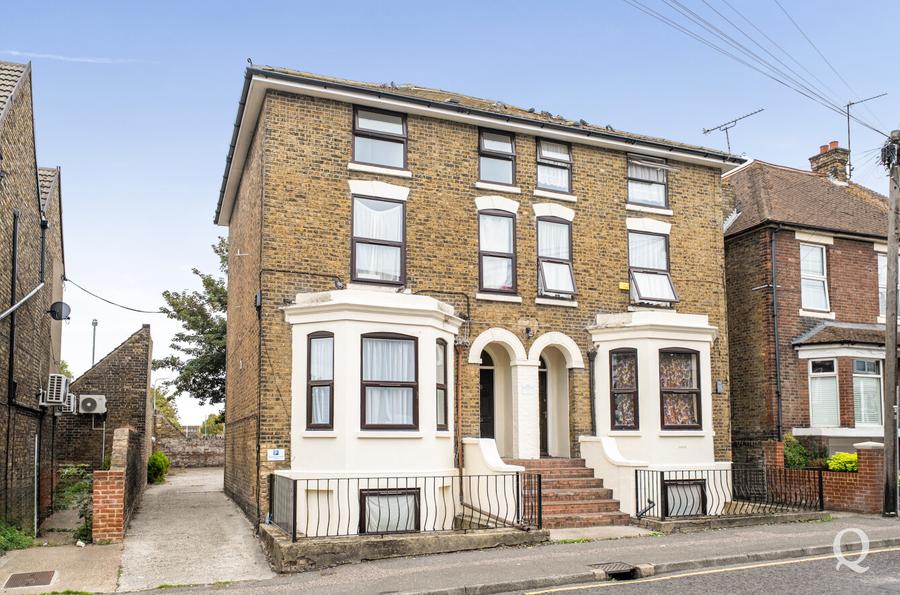 Park Road, Sittingbourne, Kent, ME10, 18262, image-14 - Quealy & Co