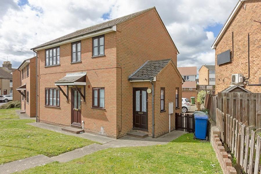Alexander Court, Chalkwell Road, SITTINGBOURNE, Kent, ME10, 4521, image-13 - Quealy & Co