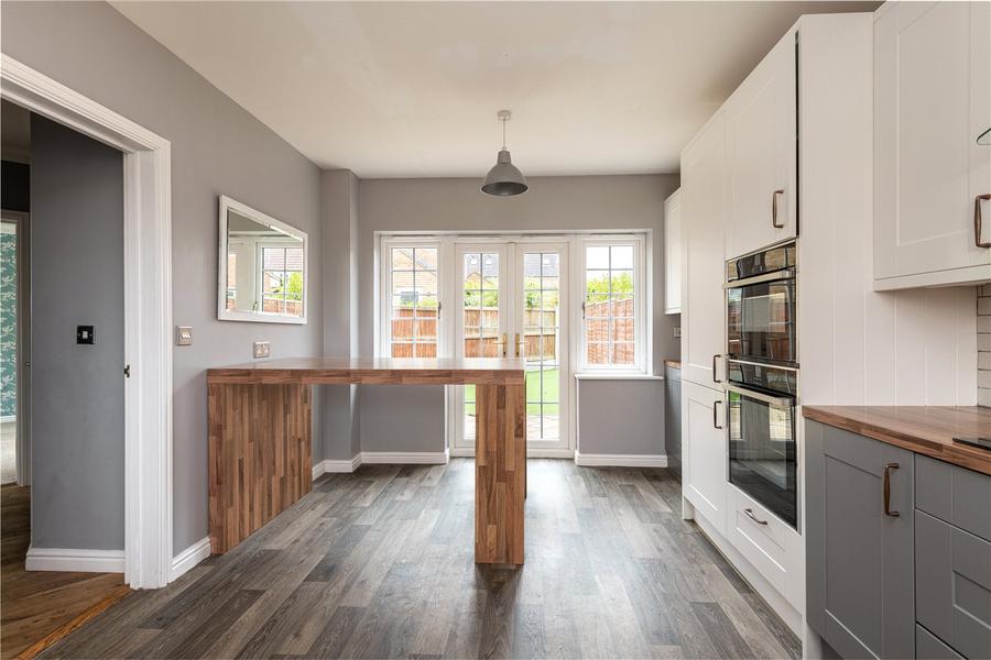 Sanderling Way, Iwade, Sittingbourne, Kent, ME9, 6961, image-11 - Quealy & Co