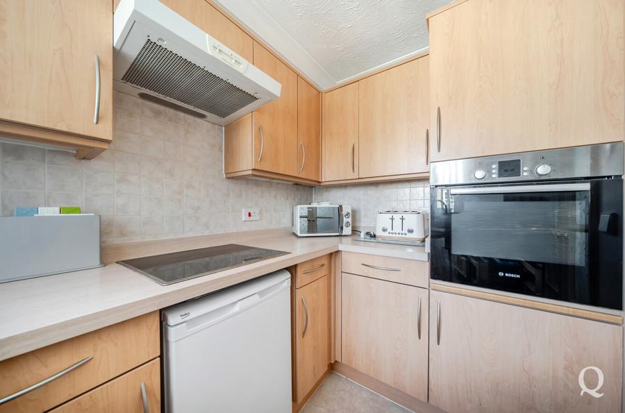Bell Road, Sittingbourne, Kent, ME10, 8182, image-8 - Quealy & Co
