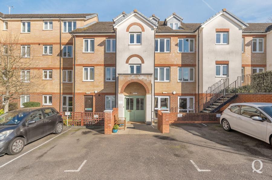 Bell Road, Sittingbourne, Kent, ME10, 8182, image-13 - Quealy & Co