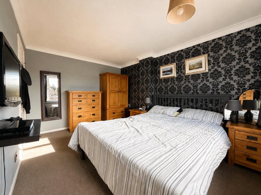 Chatsworth Drive, Sittingbourne, Kent, ME10, 17966, image-6 - Quealy & Co