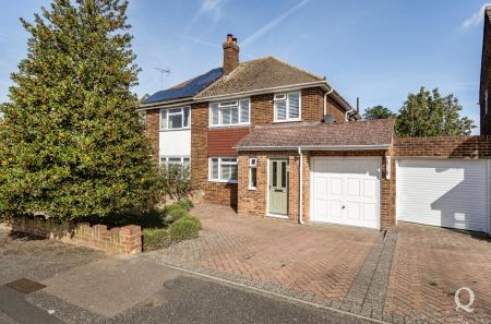 Chalky Bank Road, Rainham, Gillingham, Kent, ME8, 17563 - Quealy & Co