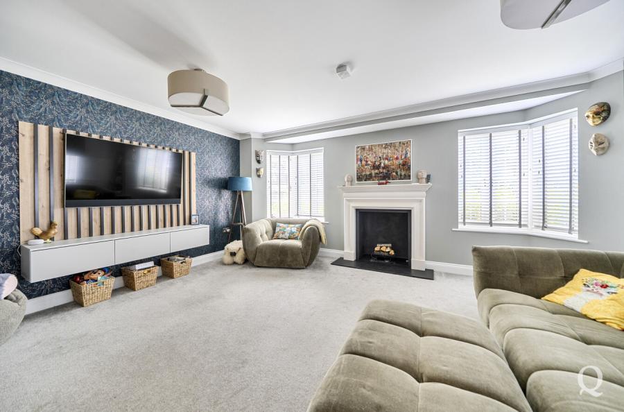 Castle Way, Boughton Monchelsea, Maidstone, Kent, ME17, 11471, image-1 - Quealy & Co