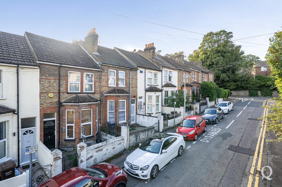 Lumsden Terrace, Chatham, Kent, ME4, 11462, image-17 - Quealy & Co
