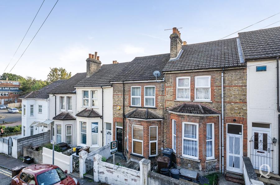 Lumsden Terrace, Chatham, Kent, ME4, 11462, image-1 - Quealy & Co
