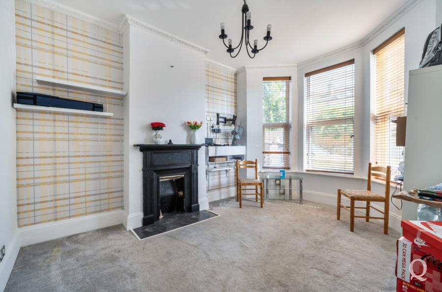 Lumsden Terrace, Chatham, Kent, ME4, 11462, image-2 - Quealy & Co