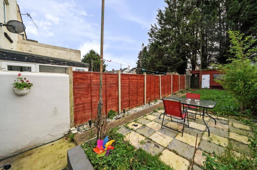 Gordon Road, Gillingham, Kent, ME7, 11157, image-15 - Quealy & Co