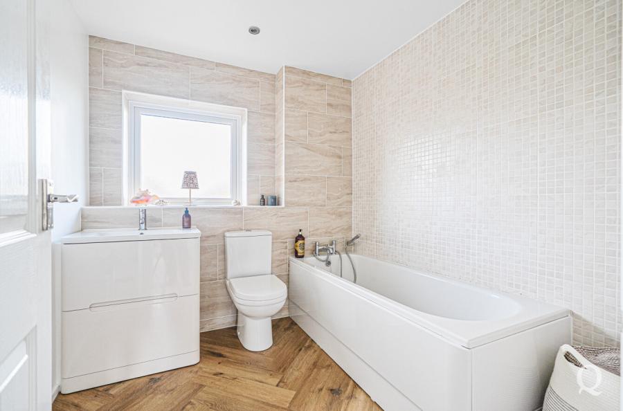 Shurland Avenue, Sittingbourne, Kent, ME10, 11155, image-23 - Quealy & Co
