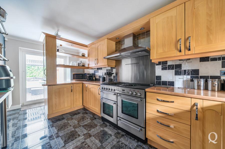 Eleanor Drive, Milton Regis, Sittingbourne, Kent, ME10, 10854, image-5 - Quealy & Co