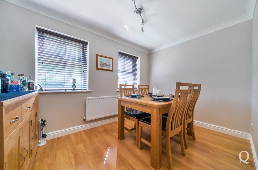 Eleanor Drive, Milton Regis, Sittingbourne, Kent, ME10, 10854, image-9 - Quealy & Co