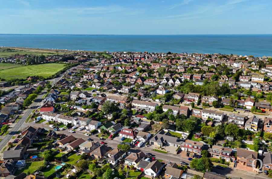 The Glen, Minster on Sea, Sheerness, Kent, ME12, 10832, image-58 - Quealy & Co