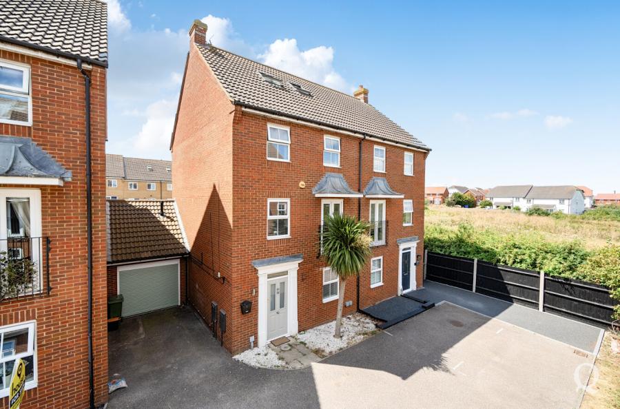 Mimosa Avenue, Minster on Sea, Sheerness, Kent, ME12, 10593, image-1 - Quealy & Co