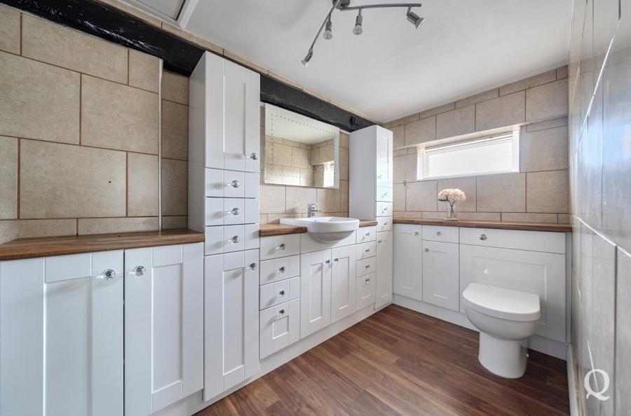 Plough Road, Eastchurch, Sheerness, Kent, ME12, 10469, image-19 - Quealy & Co