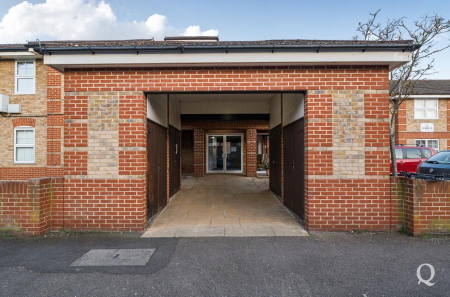 West Lane, Sittingbourne, Kent, ME10, 10425, image-10 - Quealy & Co
