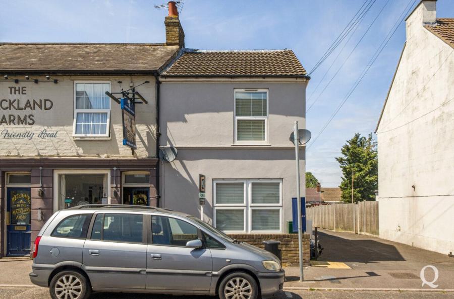 Station Road, Rainham, Gillingham, Kent, ME8, 10382, image-6 - Quealy & Co