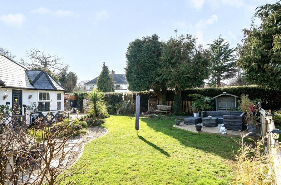 Bradley Drive, Sittingbourne, Kent, ME10, 10077, image-34 - Quealy & Co