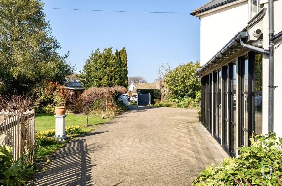 Bradley Drive, Sittingbourne, Kent, ME10, 10077, image-42 - Quealy & Co