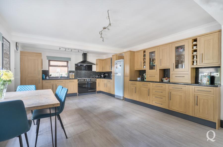 Seathorpe Avenue, Minster on Sea, Sheerness, Kent, ME12, 8431, image-3 - Quealy & Co