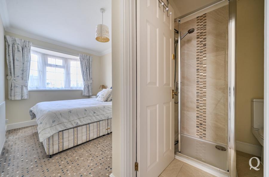Lower Rainham Road, Rainham, Gillingham, Kent, ME8, 8035, image-18 - Quealy & Co