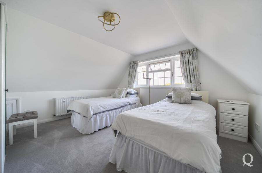 Lower Rainham Road, Rainham, Gillingham, Kent, ME8, 8035, image-16 - Quealy & Co
