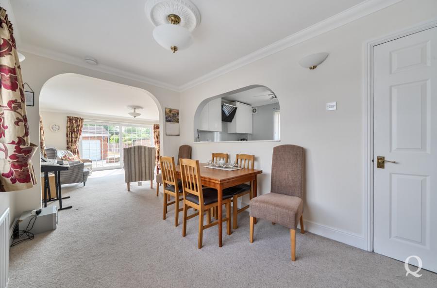 Lower Rainham Road, Rainham, Gillingham, Kent, ME8, 8035, image-11 - Quealy & Co
