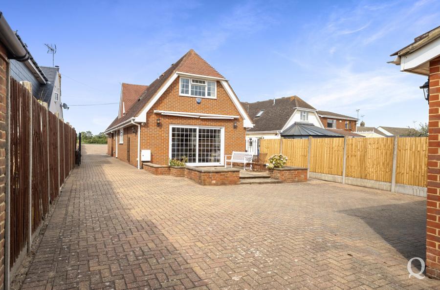 Lower Rainham Road, Rainham, Gillingham, Kent, ME8, 8035, image-24 - Quealy & Co