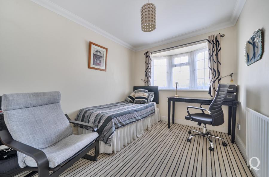 Lower Rainham Road, Rainham, Gillingham, Kent, ME8, 8035, image-21 - Quealy & Co