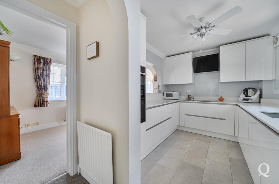 Lower Rainham Road, Rainham, Gillingham, Kent, ME8, 8035, image-3 - Quealy & Co