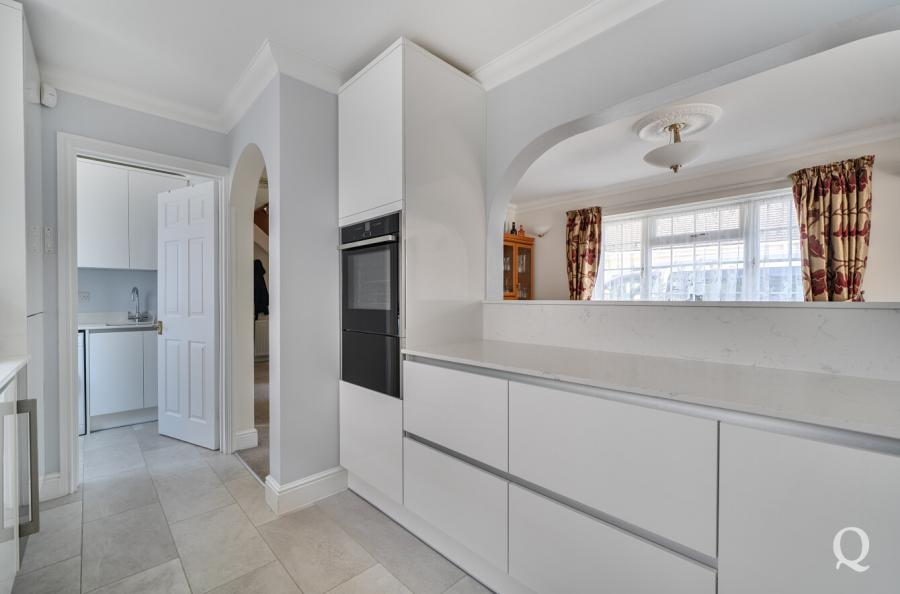 Lower Rainham Road, Rainham, Gillingham, Kent, ME8, 8035, image-12 - Quealy & Co