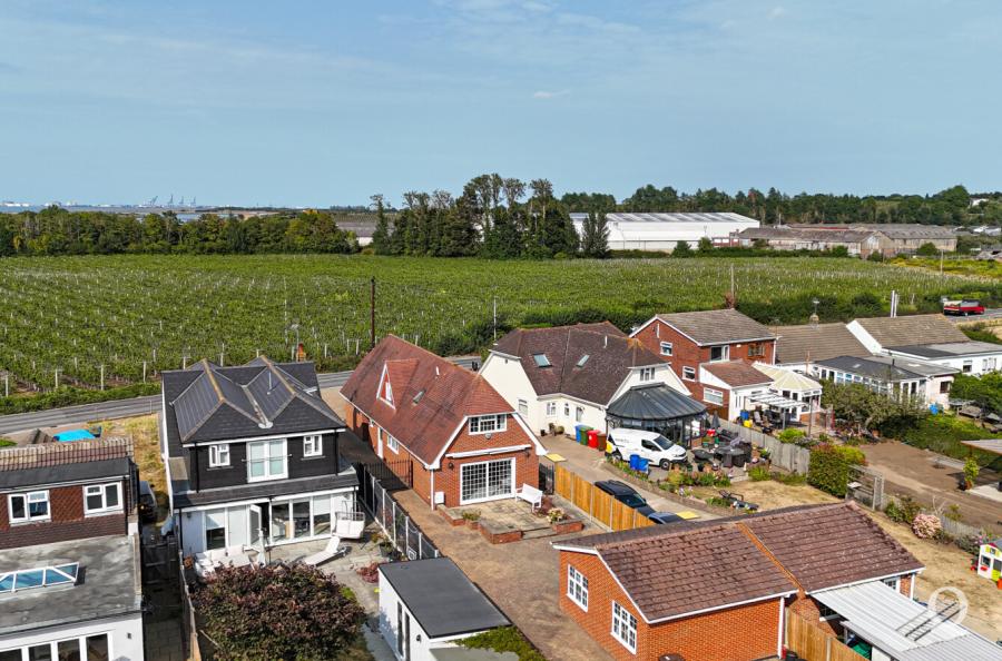 Lower Rainham Road, Rainham, Gillingham, Kent, ME8, 8035, image-28 - Quealy & Co