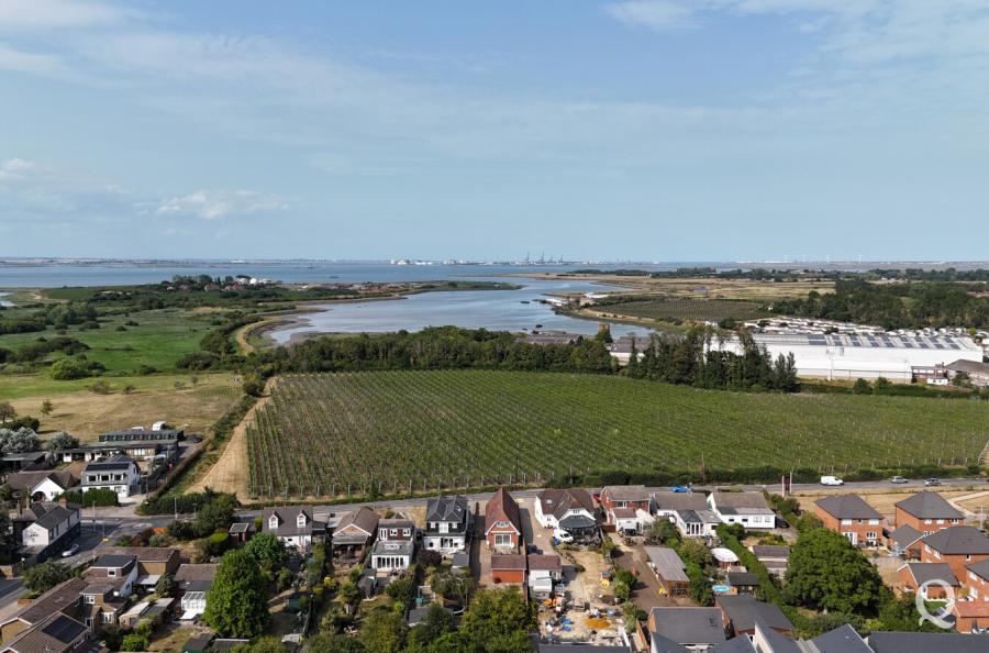 Lower Rainham Road, Rainham, Gillingham, Kent, ME8, 8035, image-29 - Quealy & Co