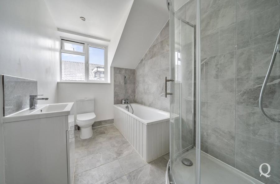 Warden Road, Eastchurch, Sheerness, Kent, ME12, 7901, image-14 - Quealy & Co
