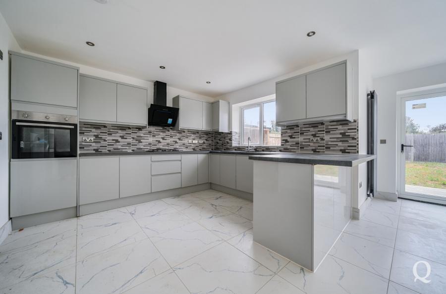 Warden Road, Eastchurch, Sheerness, Kent, ME12, 7901, image-7 - Quealy & Co