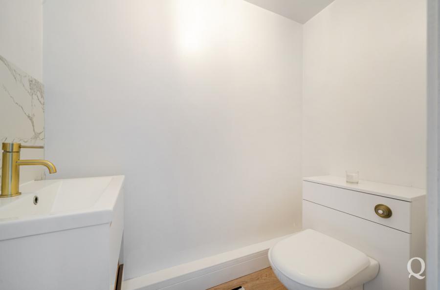 Breach Lane, Upchurch, Sittingbourne, Kent, ME9, 8196, image-21 - Quealy & Co
