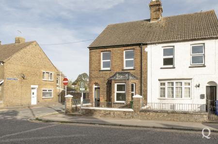 Park Road, Sittingbourne, Kent, ME10, 17944 - Quealy & Co