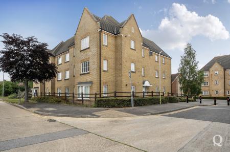 Reams Way, Kemsley, Sittingbourne, Kent, ME10, 11004 - Quealy & Co