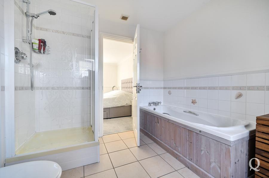 Woodruff Close, Rainham, Gillingham, Kent, ME8, 18268, image-27 - Quealy & Co