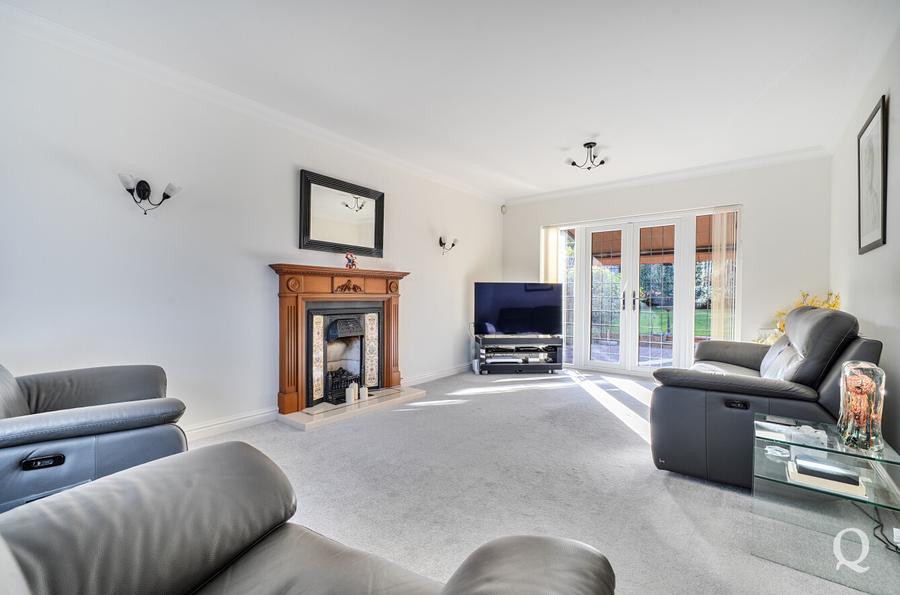 Woodruff Close, Rainham, Gillingham, Kent, ME8, 18268, image-4 - Quealy & Co