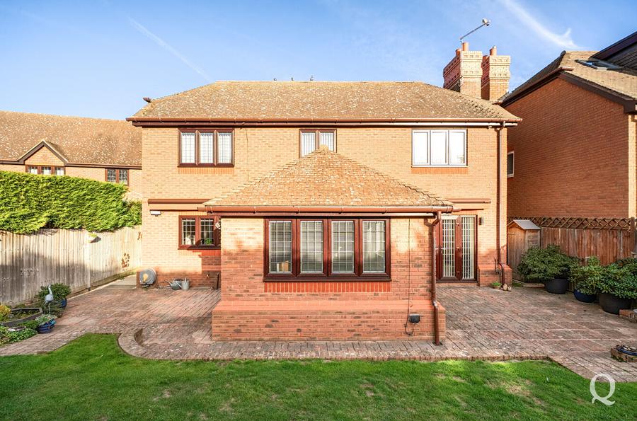 Woodruff Close, Rainham, Gillingham, Kent, ME8, 18268, image-38 - Quealy & Co