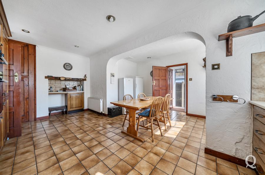 Borden Lane, Sittingbourne, Kent, ME10, 10595, image-13 - Quealy & Co