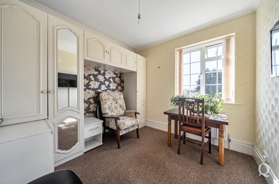 Borden Lane, Sittingbourne, Kent, ME10, 10595, image-17 - Quealy & Co