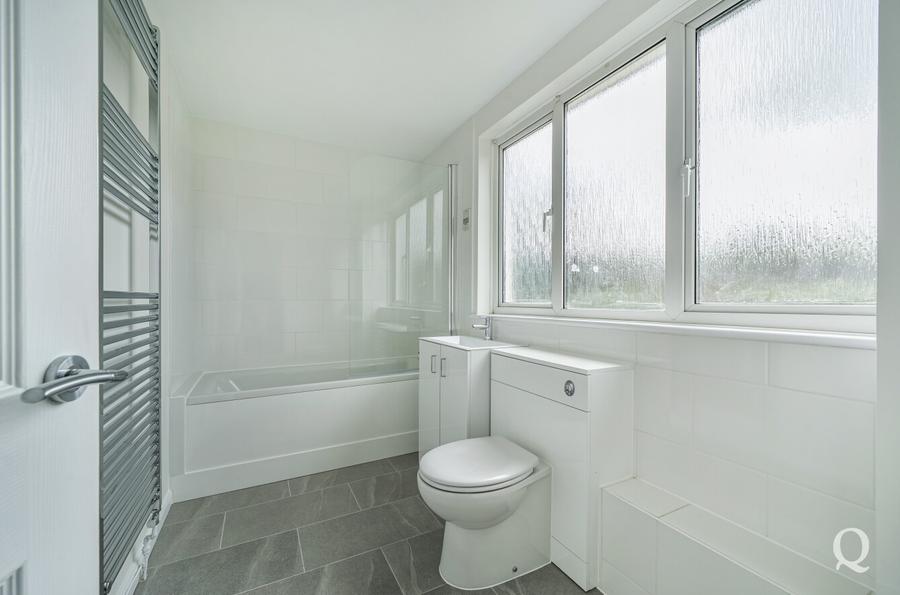 The Street, Newnham, Sittingbourne, Kent, ME9, 6048, image-15 - Quealy & Co