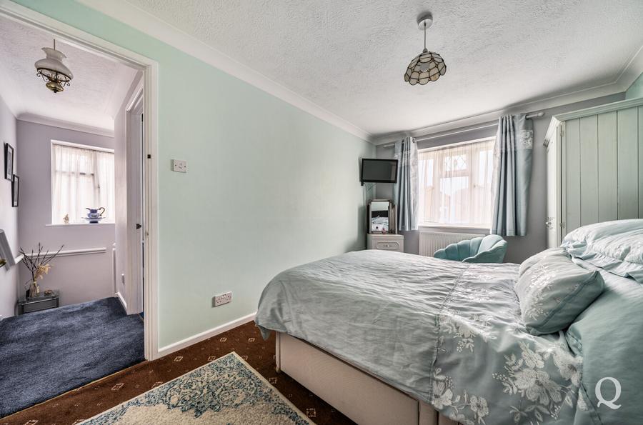 Pavilion Drive, Kemsley, Sittingbourne, Kent, ME10, 11215, image-17 - Quealy & Co