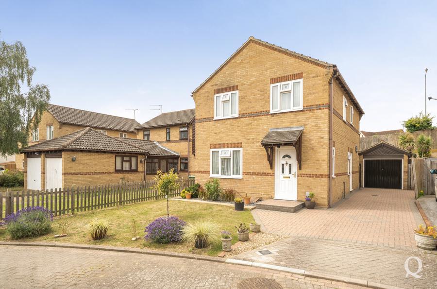 Pavilion Drive, Kemsley, Sittingbourne, Kent, ME10, 11215, image-1 - Quealy & Co