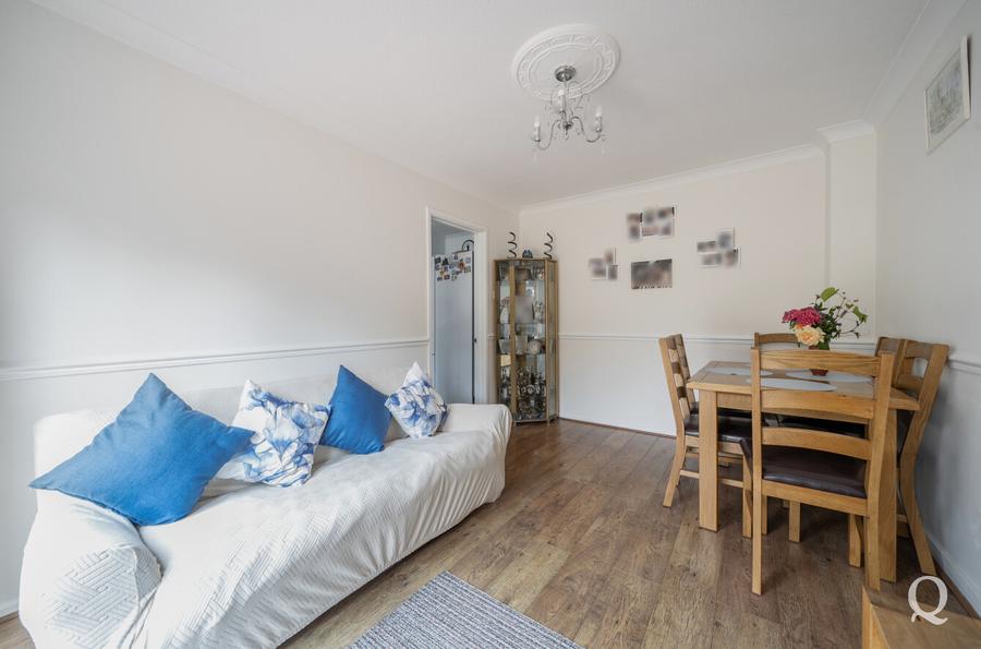 Pavilion Drive, Kemsley, Sittingbourne, Kent, ME10, 11215, image-11 - Quealy & Co