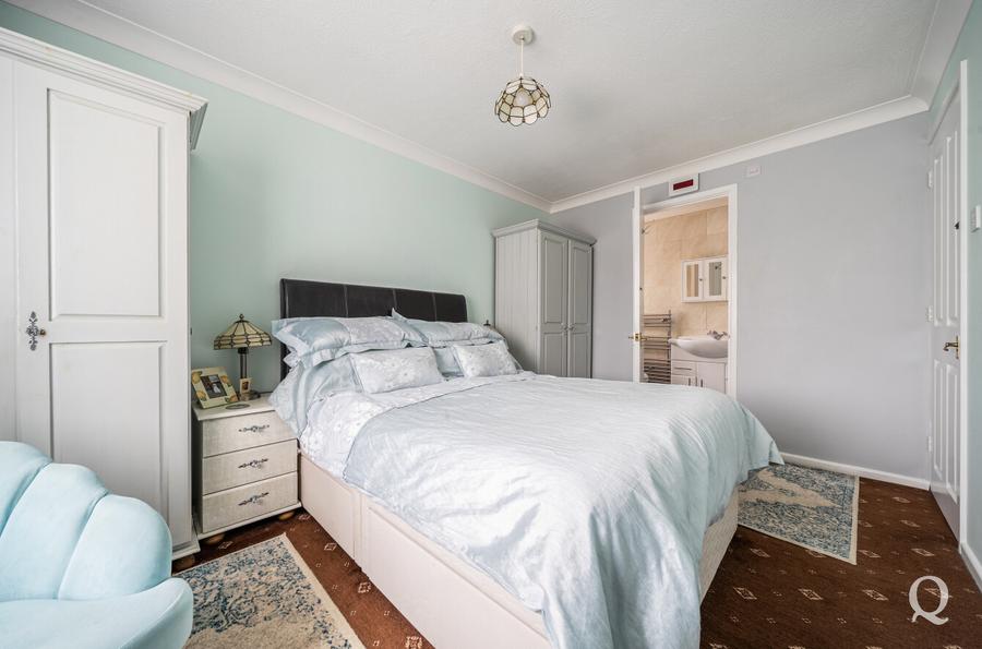 Pavilion Drive, Kemsley, Sittingbourne, Kent, ME10, 11215, image-6 - Quealy & Co