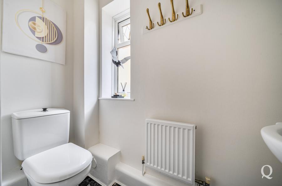 Pavilion Drive, Kemsley, Sittingbourne, Kent, ME10, 11215, image-10 - Quealy & Co