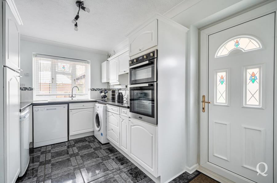 Pavilion Drive, Kemsley, Sittingbourne, Kent, ME10, 11215, image-12 - Quealy & Co