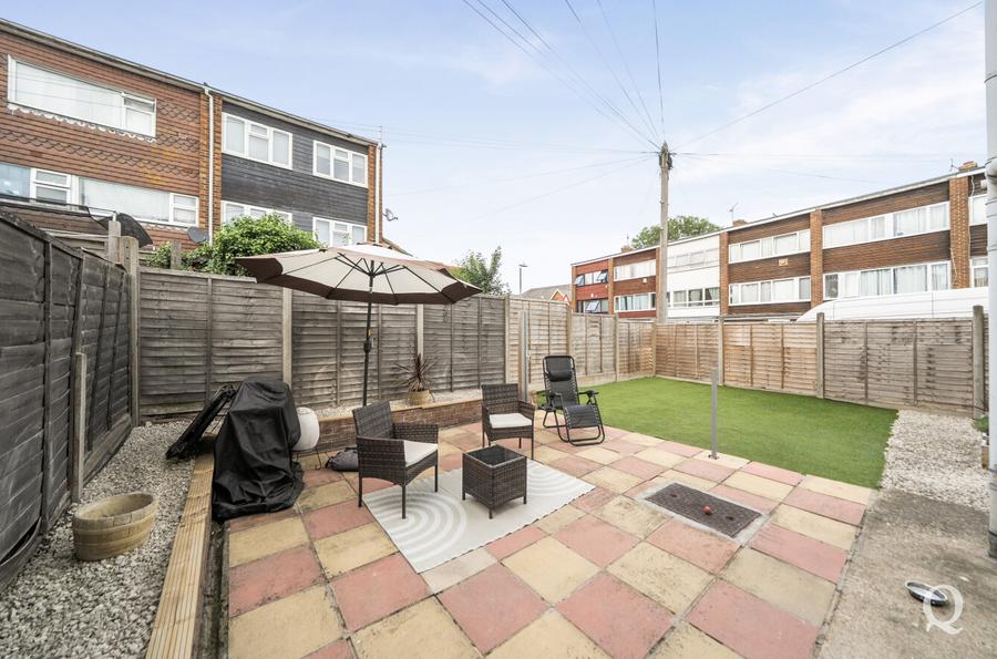 All Saints Road, Sittingbourne, Kent, ME10, 11159, image-18 - Quealy & Co